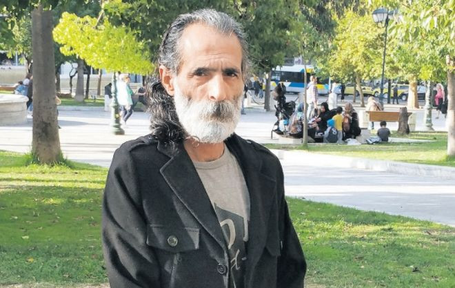 Η απίστευτη ιστορία του Ιρανού που έγινε Χριστιανός και δέχθηκε ρατσιστικές επιθέσεις στην Αθήνα
